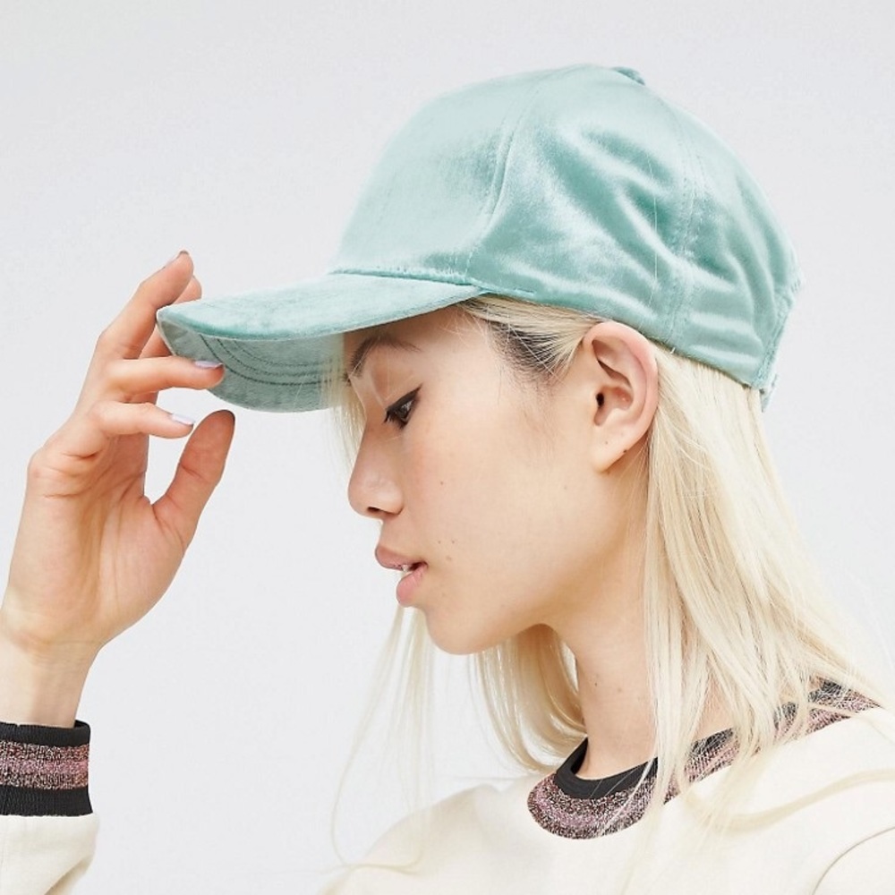 ASOS | NWOT Velvet Baseball Cap 🧢